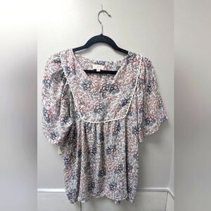 LOFT Outlet floral peasant shirt size M